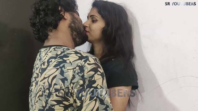 Vaishnavi Sex - Navel Lick & Fingering â€“ Vaishnavi â€“ SR YOUTUBERS Hindi Sex Short Film  Watch Now | Kaamuu.org