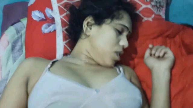 Beautiful Bengali Wife Fucking with Husband in Midnight Full 12 min Video With Audio