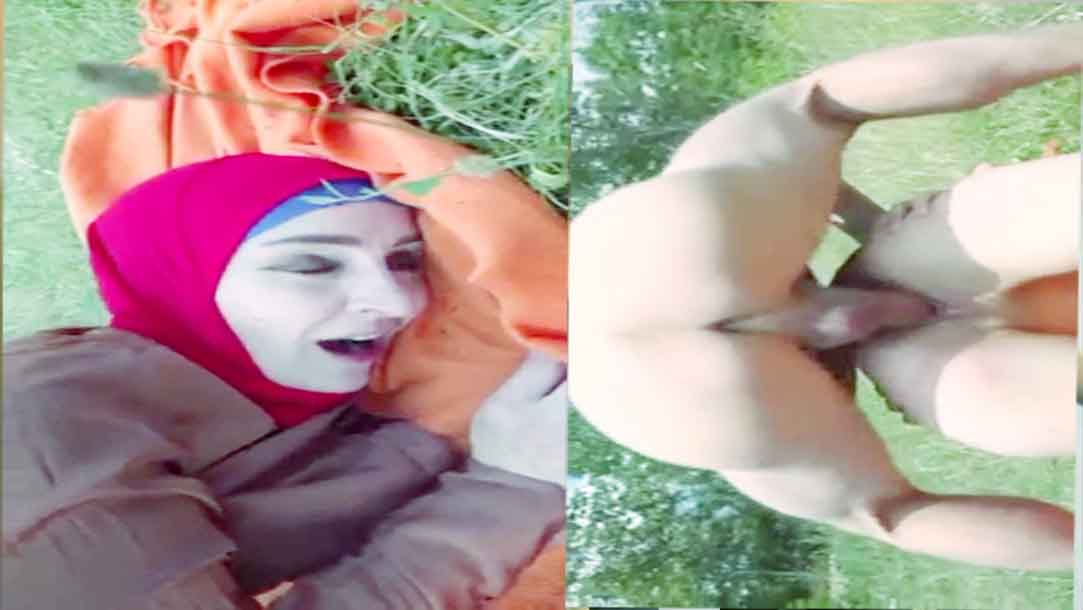Horney Hijabi Loves and Want Hard Fuck In OutDoor Watch Online 