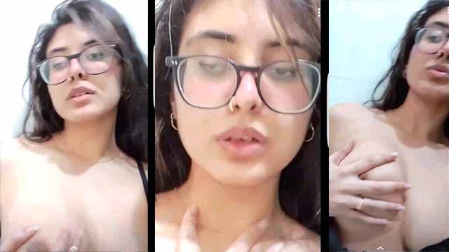 Paki snapchat babe updates 2 clips