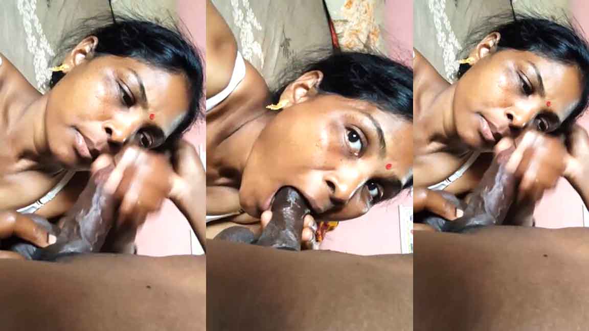 Horny Bhabhi Blowjob and Eating cum