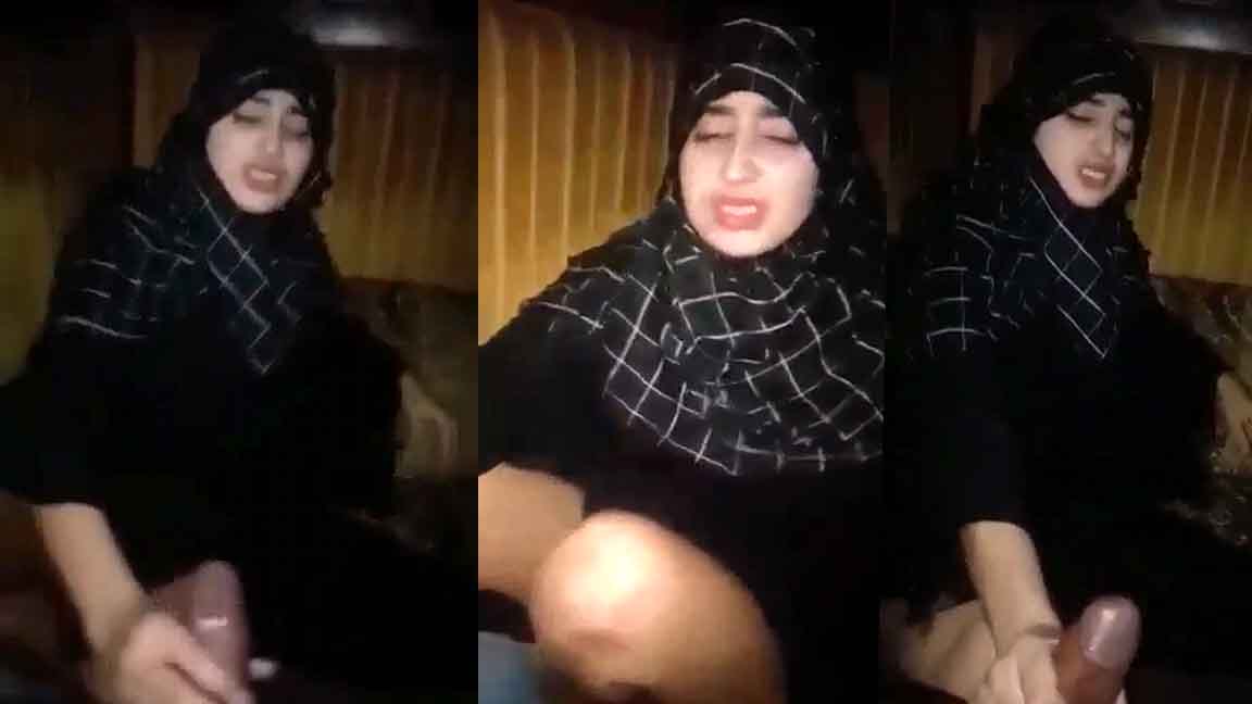 Paki beautiful hijabi first time Fucking with clear hindi talking
